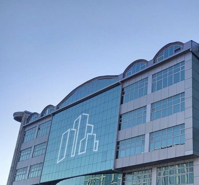 Commercial property, 600 m²
