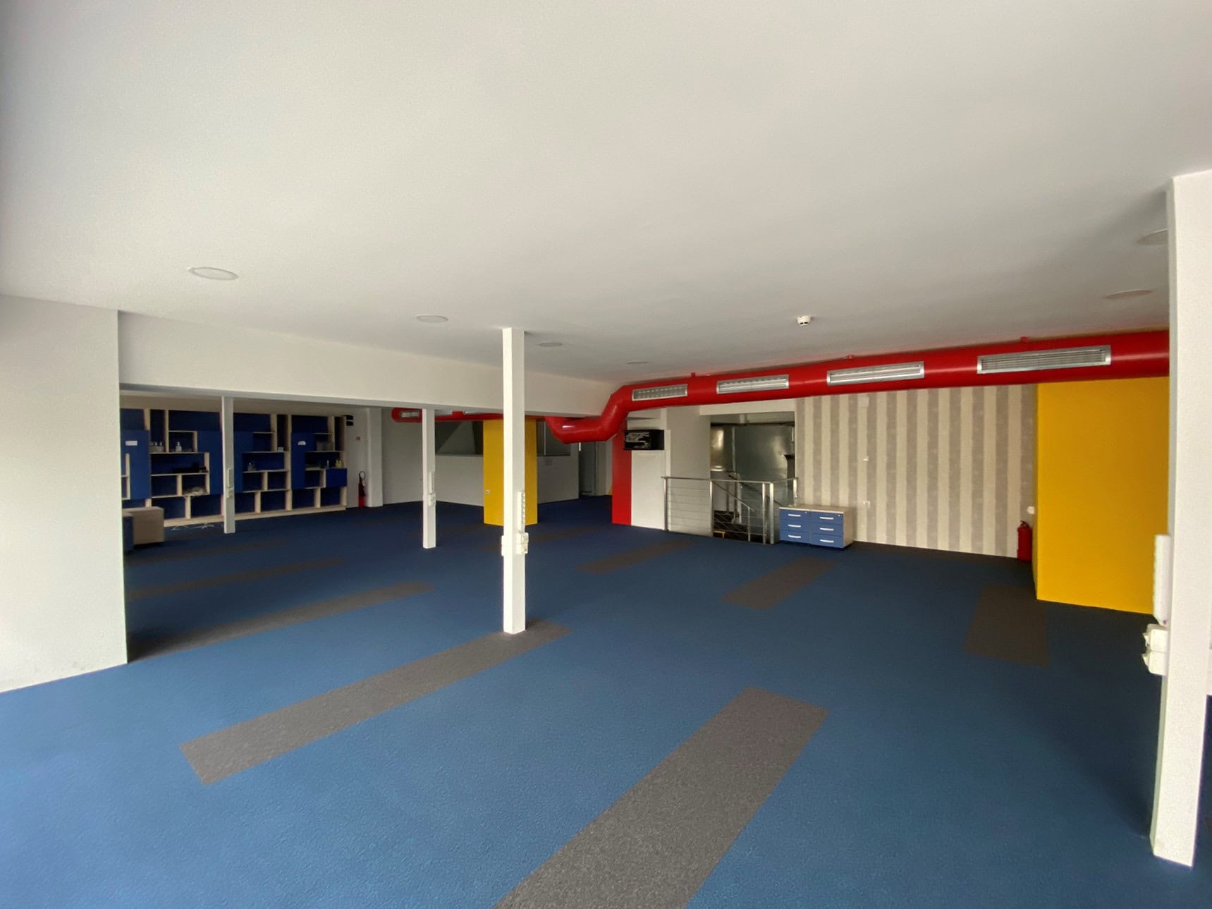 Commercial property, 455 m²