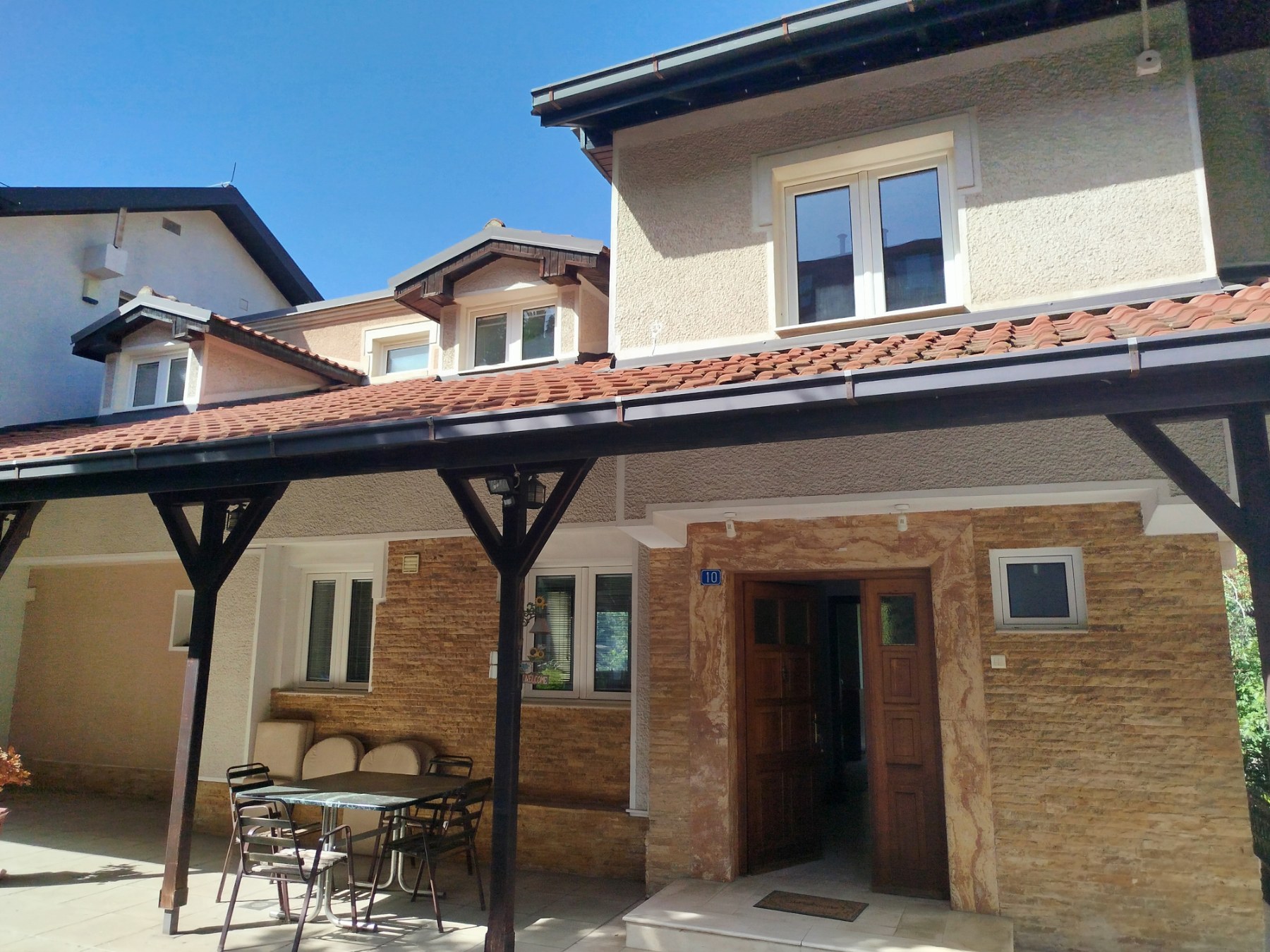Haus, 231 m²