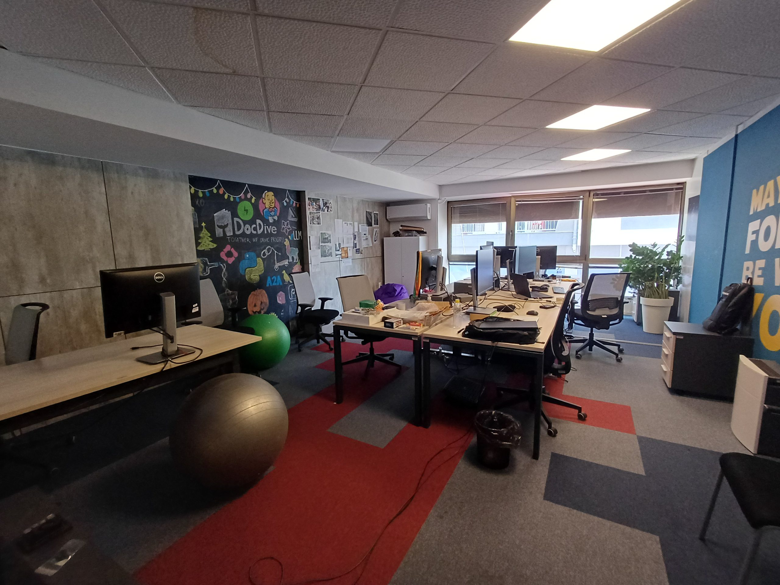 Komercinės patalpos, 337 m²
