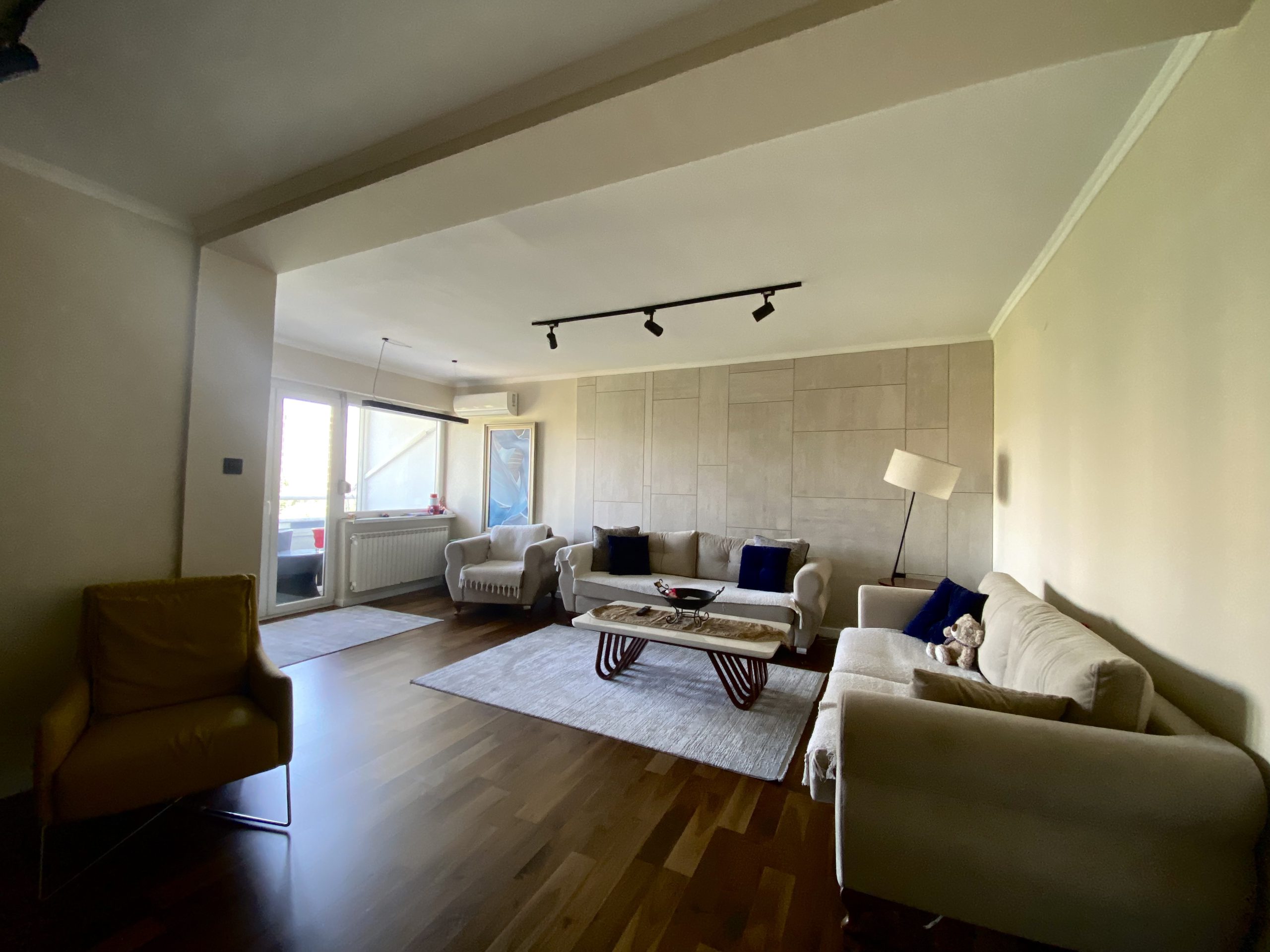 Appartament ta' 1 kamra, 75 m²