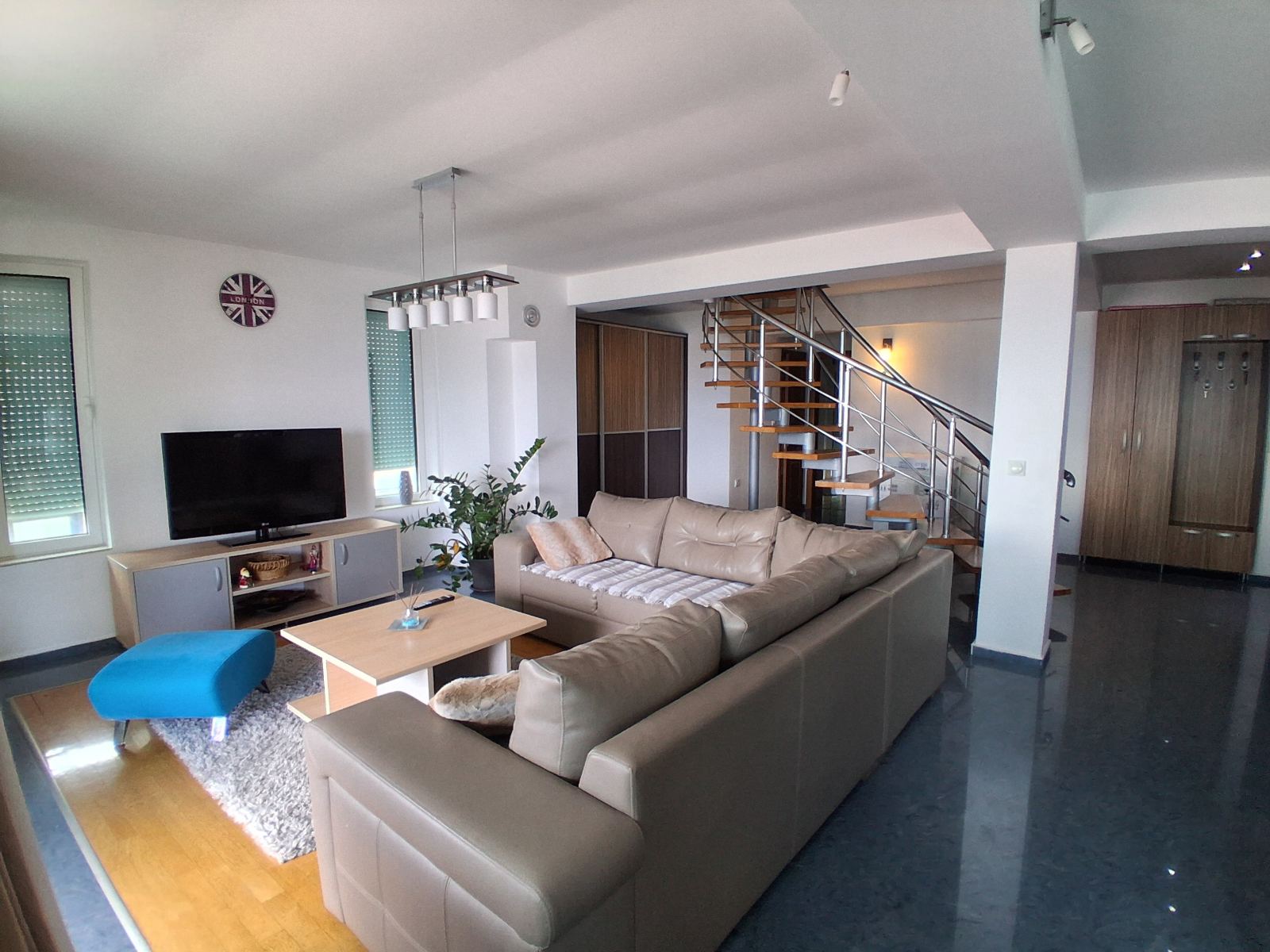 Appartamento 4 locali, 150 m²